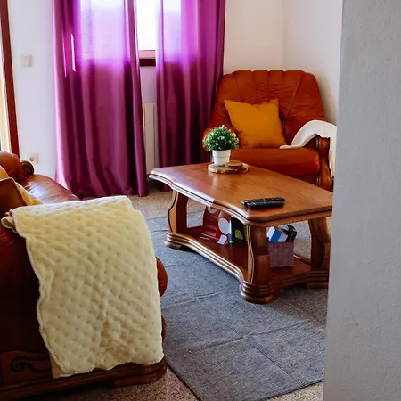 Casa Fundevila Feriehus *